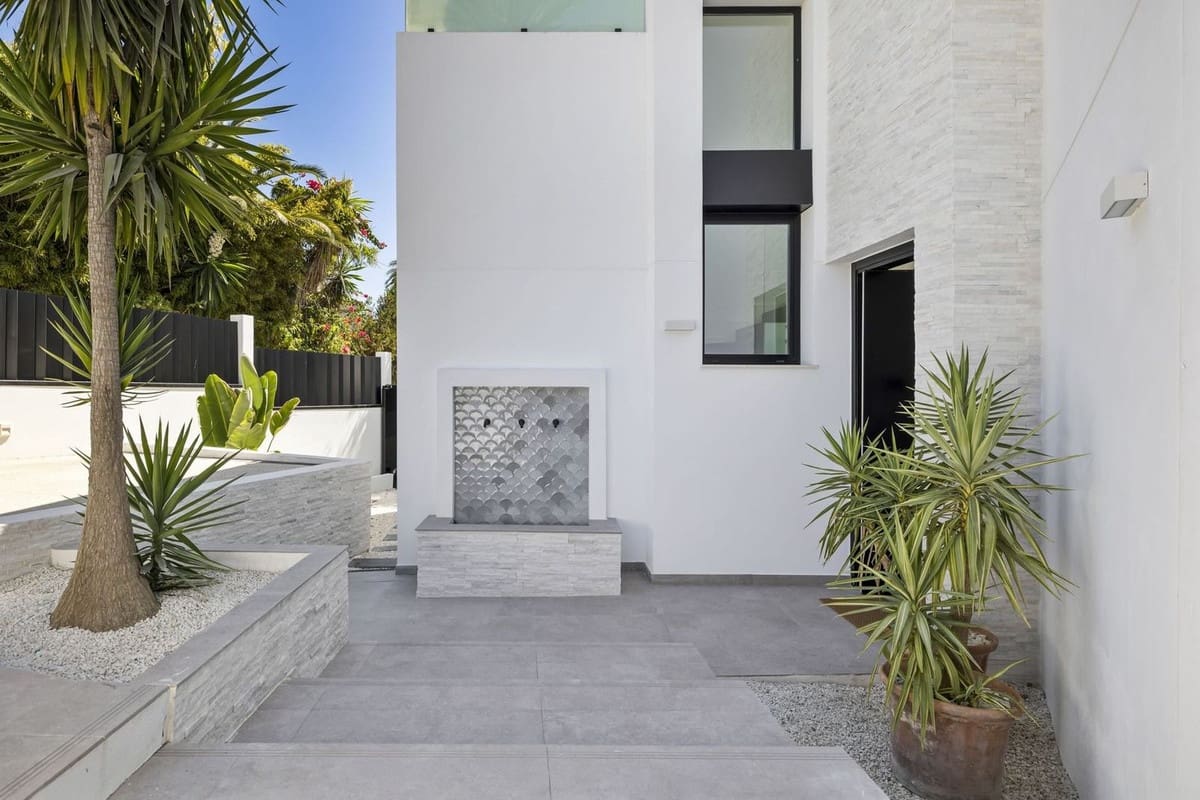 5 soveværelse Villa til salg i Marbella med swimmingpool garage - € 3.450.000 (Ref: 9267728)