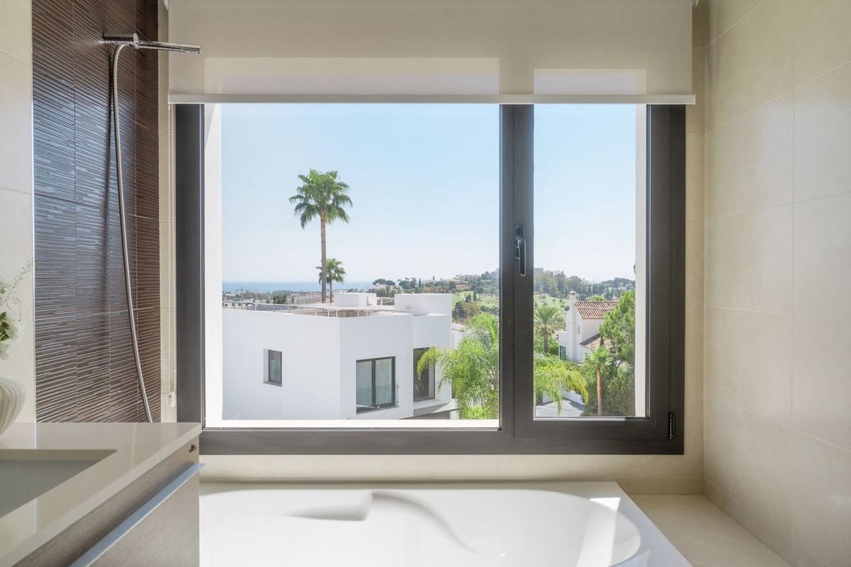 Chalet de 5 habitaciones en Benahavís en venta con piscina garaje - 2.995.000 € (Ref: 9271496)