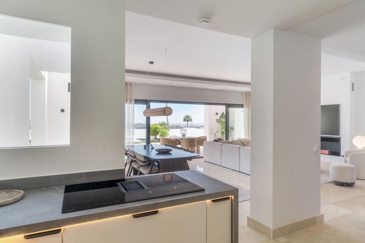 5 soveværelse Villa til salg i Benahavis med swimmingpool garage - € 2.995.000 (Ref: 9271496)