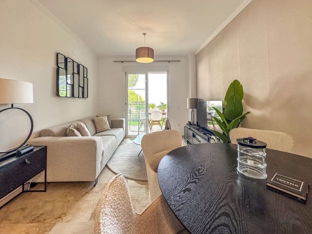 2 soveværelse Lejlighed til salg i La Duquesa / Puerto de la Duquesa, Manilva med swimmingpool - € 205.000 (Ref: 9271840)