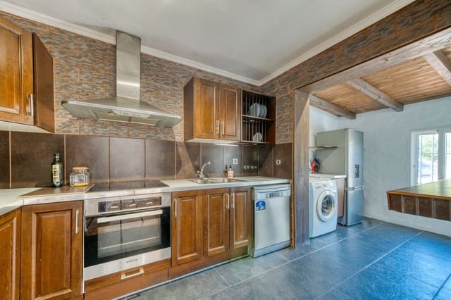 2 sypialnia Dom na sprzedaż w La Duquesa / Puerto de la Duquesa, Manilva z basenem garażem - 310 000 € (Ref: 9272003)