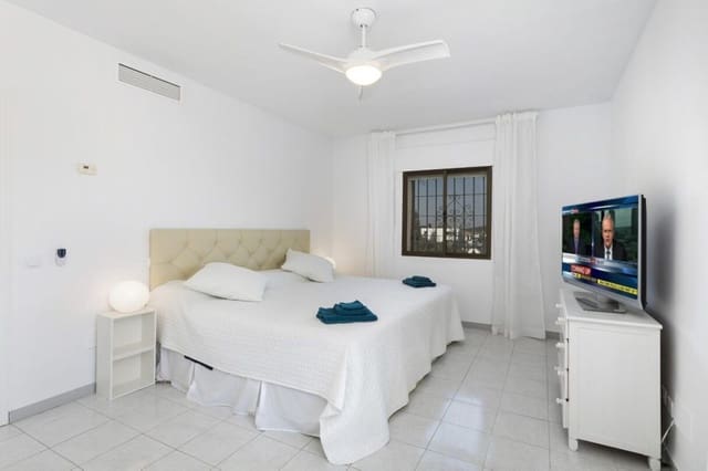 6 sypialnia Willa na sprzedaż w Marbella z basenem garażem - 2 525 000 € (Ref: 9273202)