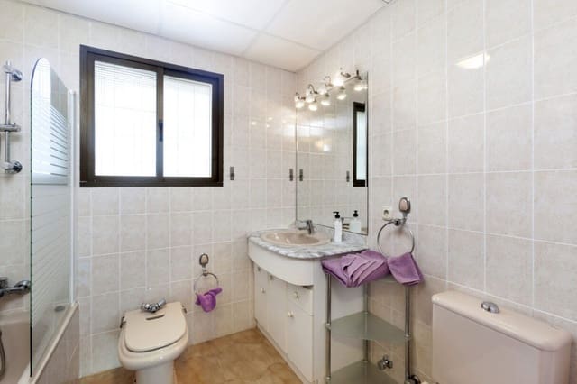 6 sovrum Villa till salu i Marbella med pool garage - 2 525 000 € (Ref: 9273202)