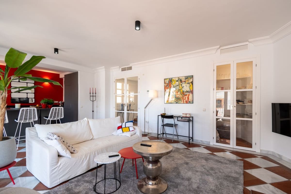 3 sovrum Hus till salu i La Heredia med pool garage - 765 000 € (Ref: 9278774)