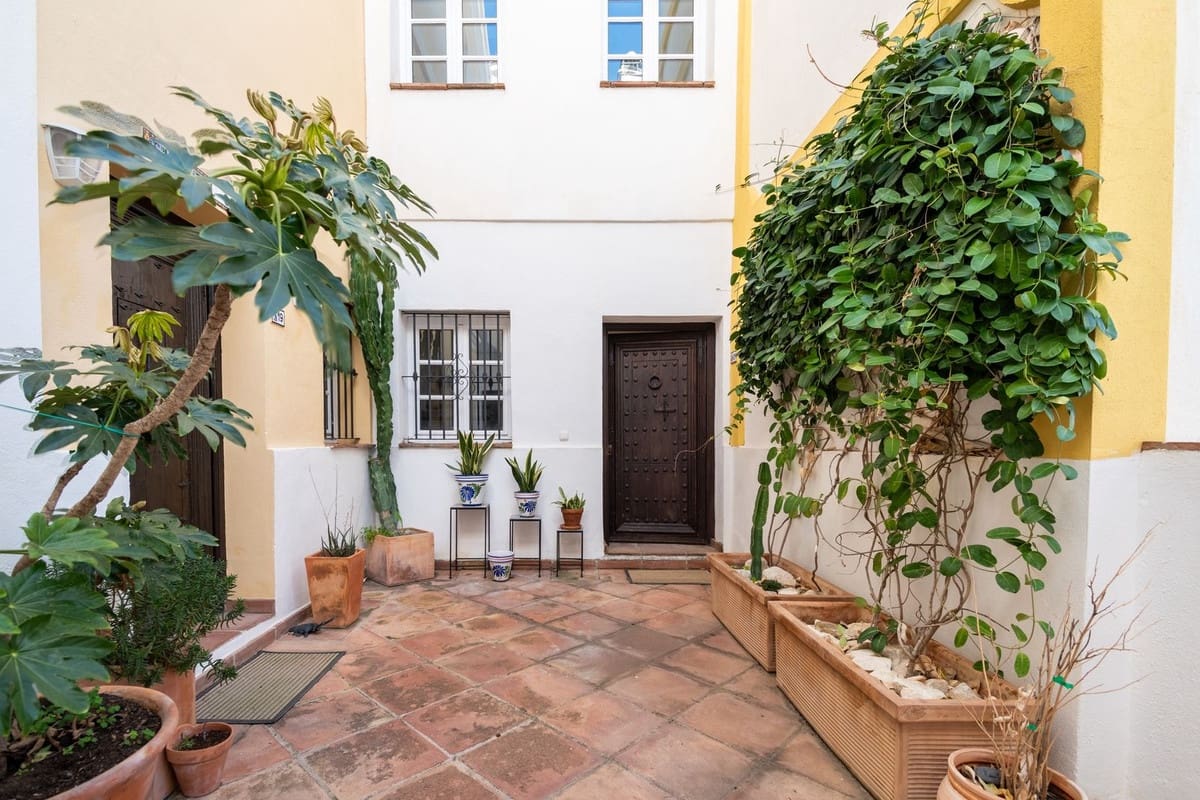 3 sovrum Hus till salu i La Heredia med pool garage - 765 000 € (Ref: 9278774)