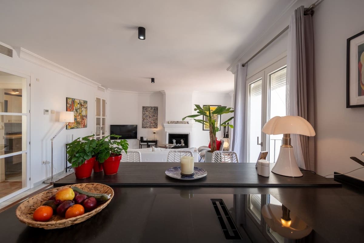 3 sovrum Hus till salu i La Heredia med pool garage - 765 000 € (Ref: 9278774)