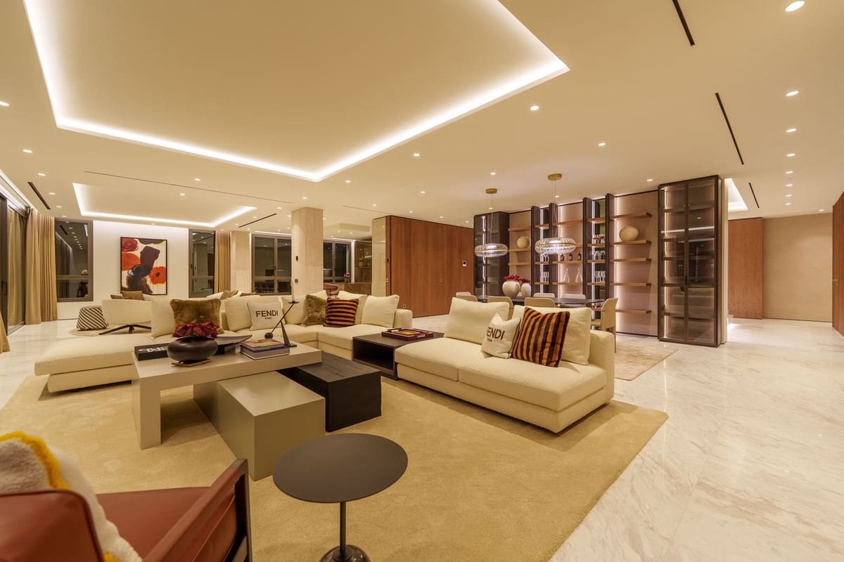 4 Zimmer Apartment zu verkaufen in Golden Mile mit Pool Garage - 11.900.000 € (Ref: 9279677)