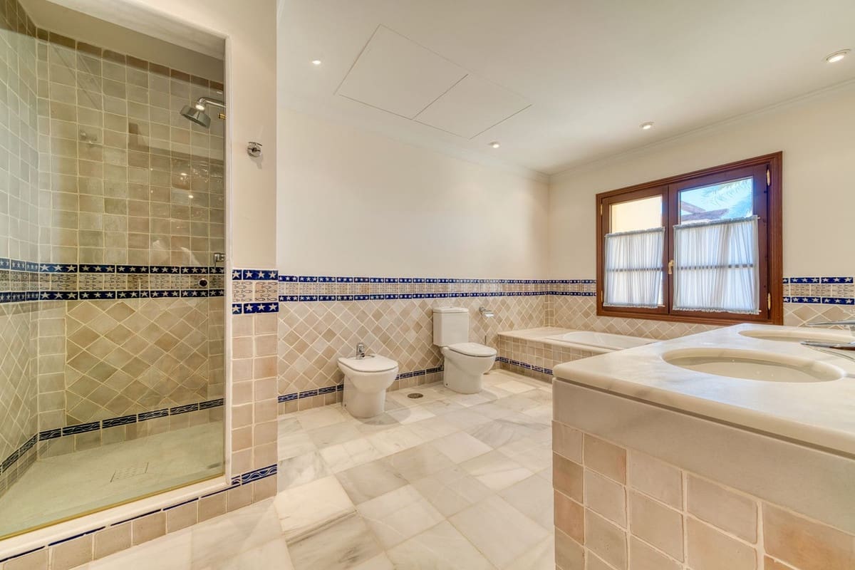 6 Zimmer Villa zu verkaufen in La Zagaleta mit Pool Garage - 7.300.000 € (Ref: 9279795)