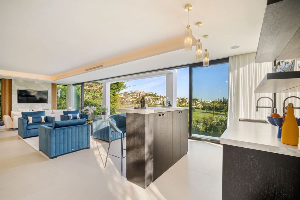 6 soveværelse Villa til salg i Marbella med swimmingpool garage - € 7.350.000 (Ref: 9283061)