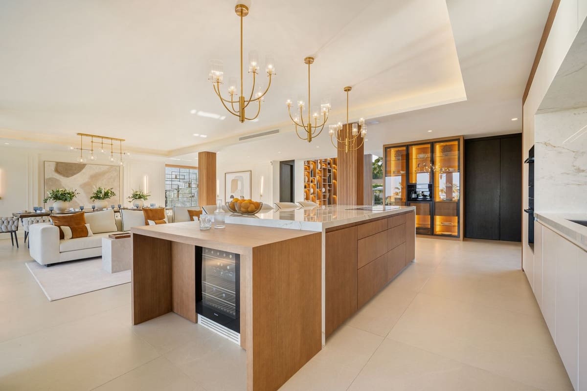 6 soveværelse Villa til salg i Marbella med swimmingpool garage - € 7.350.000 (Ref: 9283061)