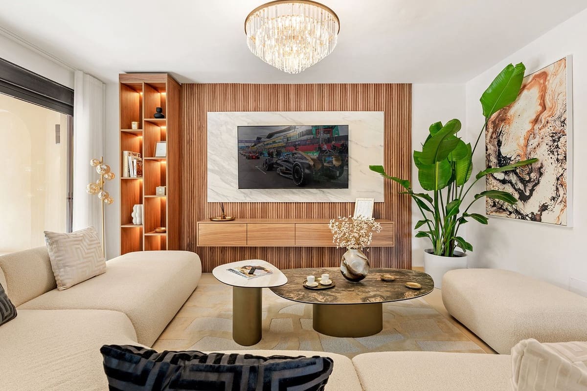 4 bedroom Semi-detached Villa for sale in Golden Mile with pool garage - € 1,895,000 (Ref: 9289406)