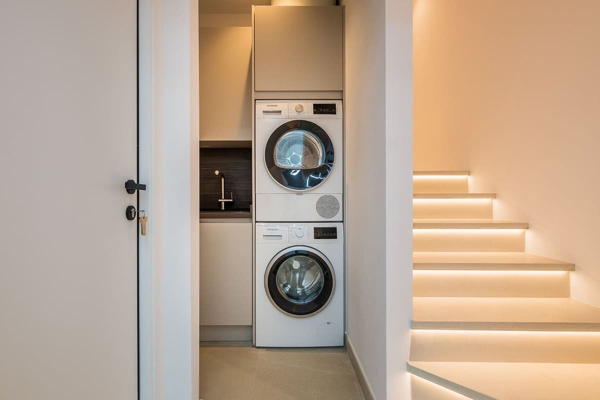 4 quarto Casa em Banda para venda em Golden Mile com piscina - 1 395 000 € (Ref: 9289407)