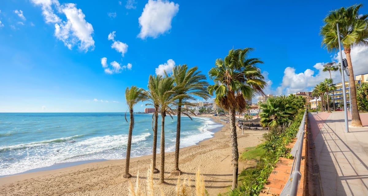3 soverom Leilighet til salgs i Benalmadena Costa med svømmebasseng garasje - € 621 000 (Ref: 9289579)