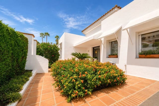 4 soverom Villa til salgs i La Cala Golf, Mijas med svømmebasseng garasje - € 1 950 000 (Ref: 9289582)