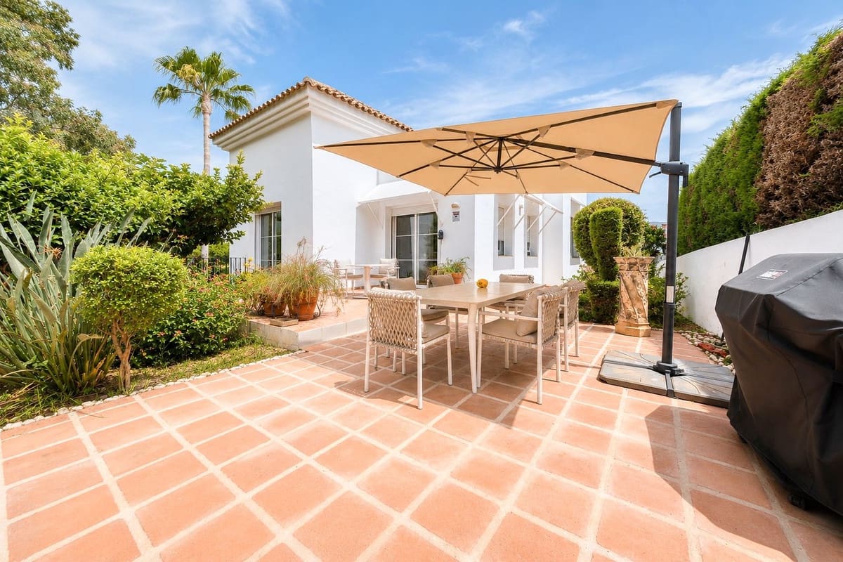 Chalet de 4 habitaciones en La Cala Golf en venta con piscina garaje - 1.950.000 € (Ref: 9289582)