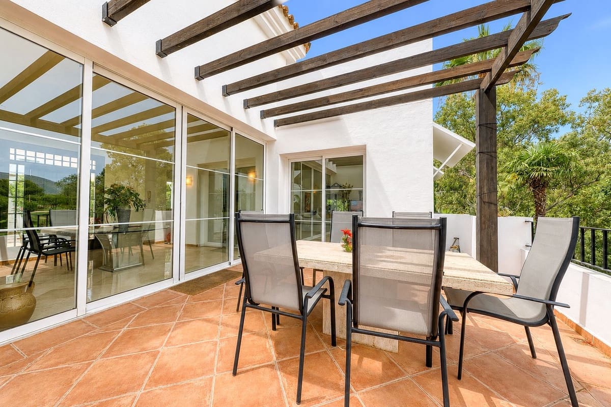 Chalet de 4 habitaciones en La Cala Golf en venta con piscina garaje - 1.950.000 € (Ref: 9289582)