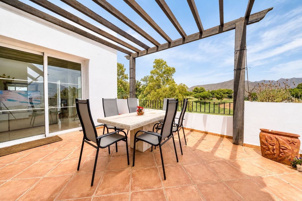 Chalet de 4 habitaciones en La Cala Golf en venta con piscina garaje - 1.950.000 € (Ref: 9289582)