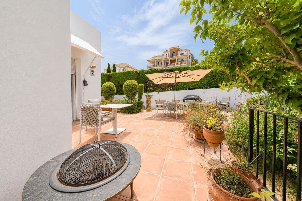 Chalet de 4 habitaciones en La Cala Golf en venta con piscina garaje - 1.950.000 € (Ref: 9289582)