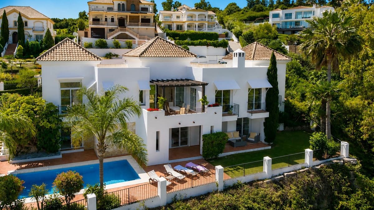Chalet de 4 habitaciones en La Cala Golf en venta con piscina garaje - 1.950.000 € (Ref: 9289582)