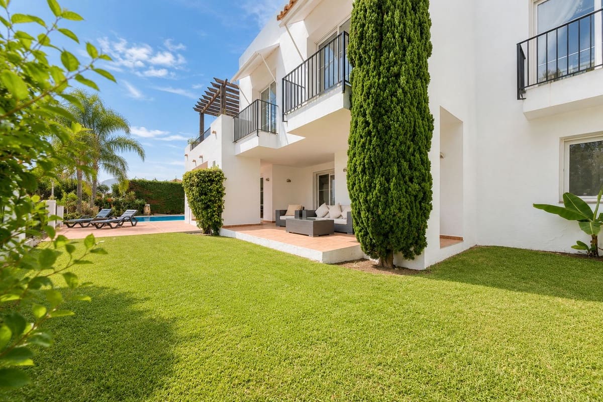 Chalet de 4 habitaciones en La Cala Golf en venta con piscina garaje - 1.950.000 € (Ref: 9289582)