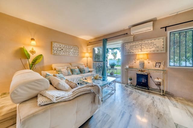 Casa de 3 habitaciones en New Golden Mile, Estepona en venta con piscina garaje - 510.000 € (Ref: 9294714)