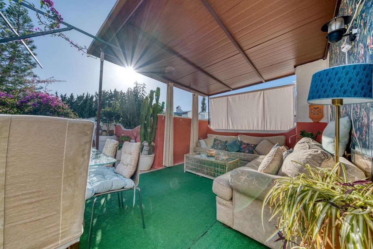 3 sypialnia Dom na sprzedaż w New Golden Mile z basenem garażem - 510 000 € (Ref: 9294714)