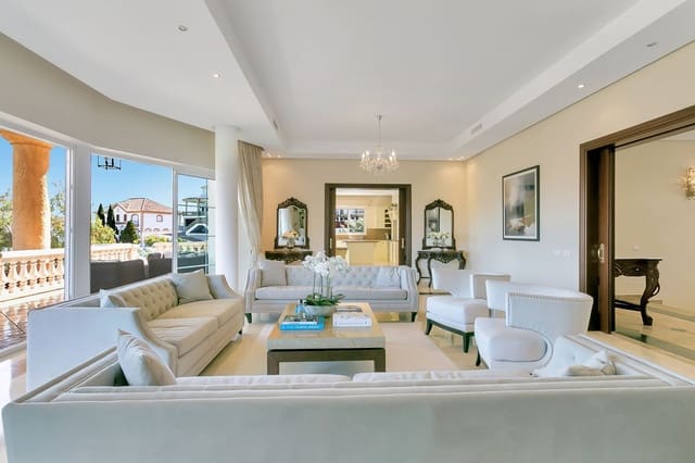 6 sypialnia Willa na sprzedaż w La Cala Golf, Mijas z basenem garażem - 2 599 000 € (Ref: 9294715)