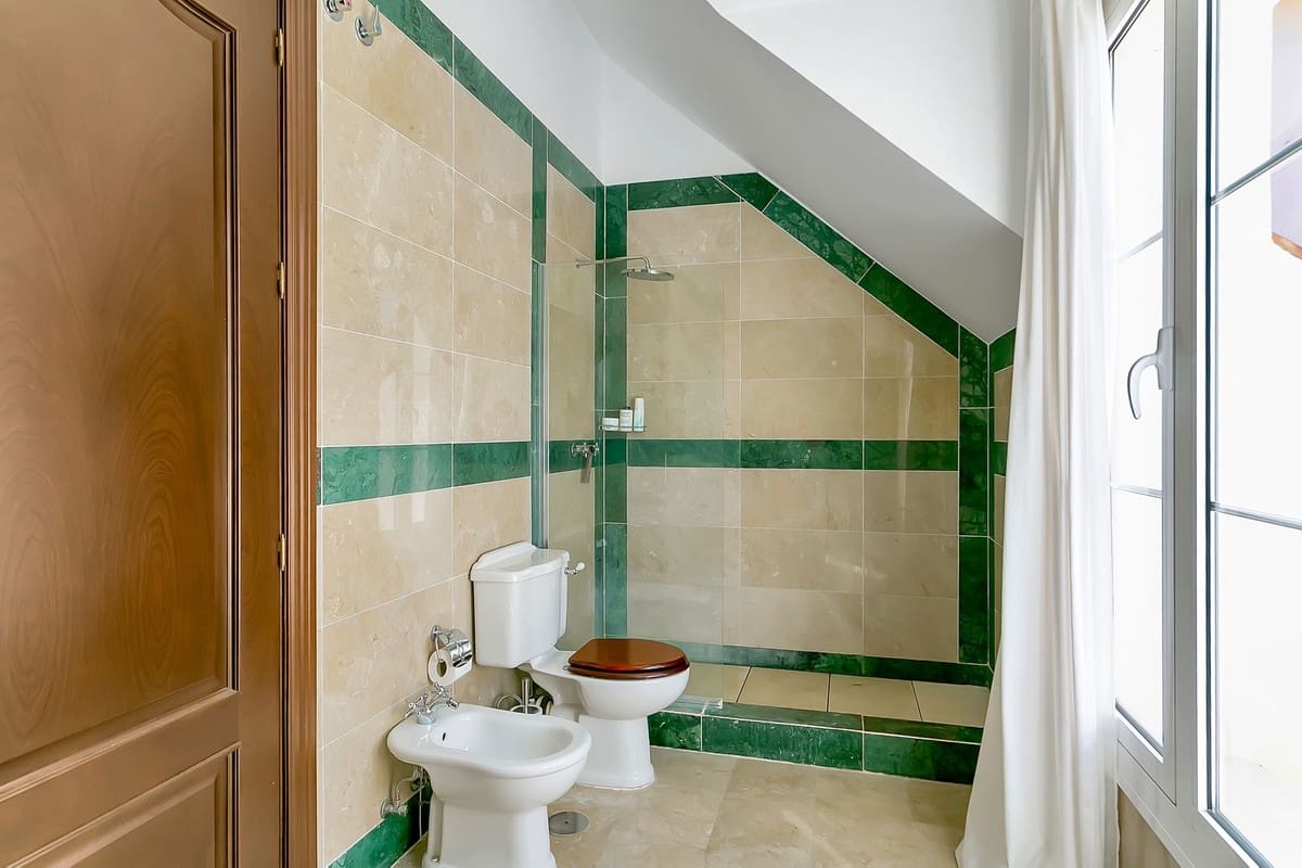 6 sypialnia Willa na sprzedaż w La Cala Golf z basenem garażem - 2 599 000 € (Ref: 9294715)