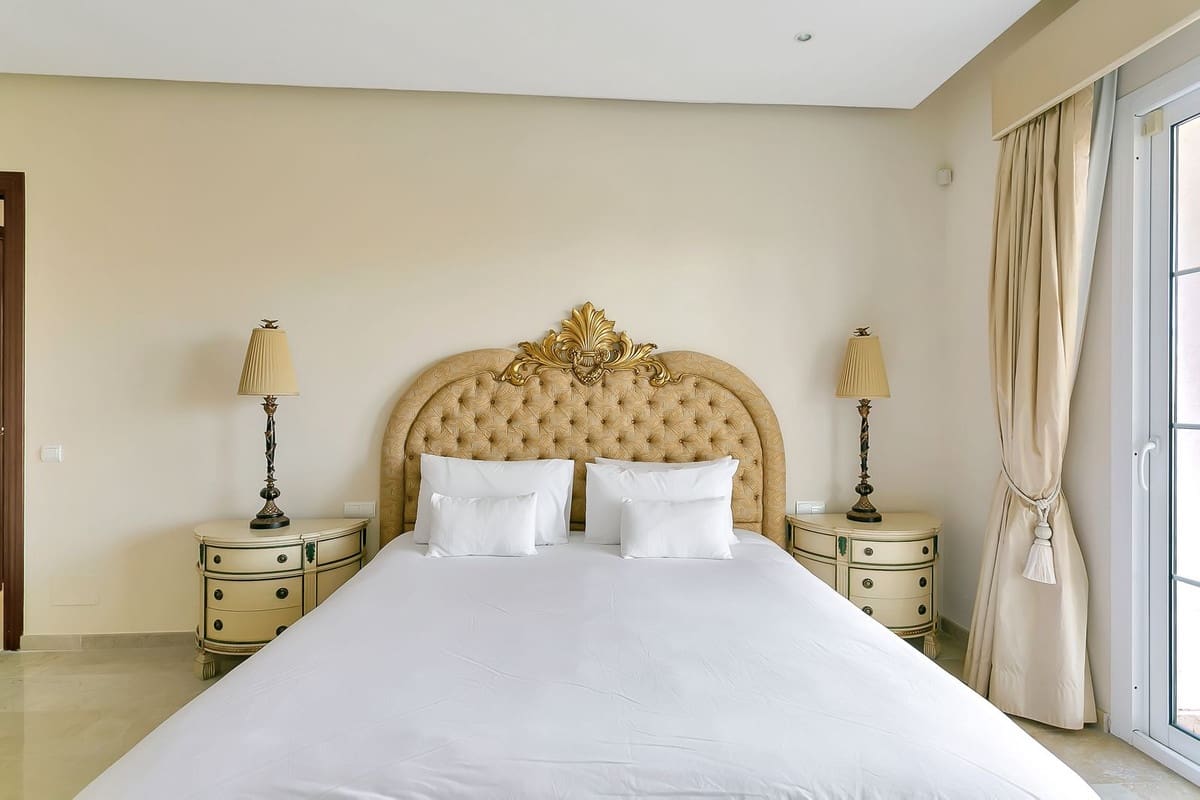 6 makuuhuone Huvila myytävänä paikassa La Cala Golf mukana uima-altaan 
autotalli - 2 550 000 € (Ref: 9294715)