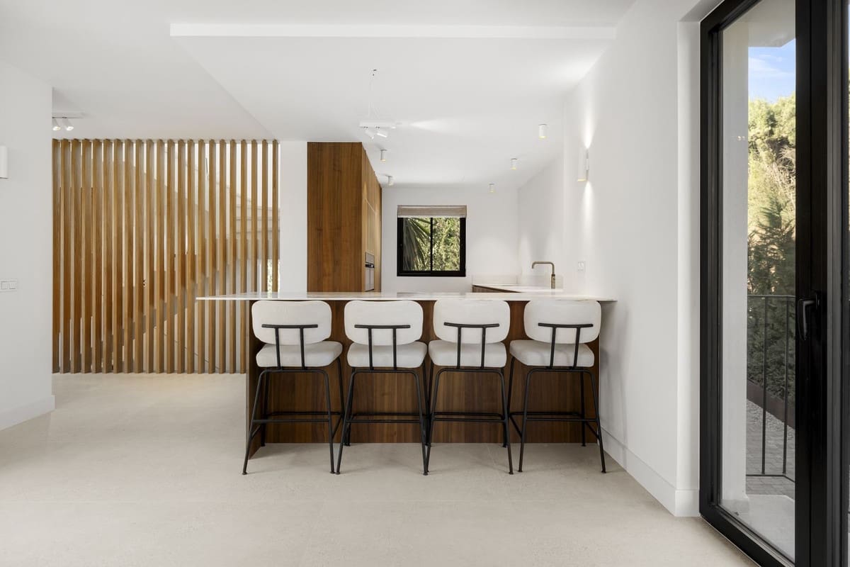 5 chambre Villa/Maison à vendre à Estepona avec piscine garage - 2 490 000 € (Ref: 9294718)