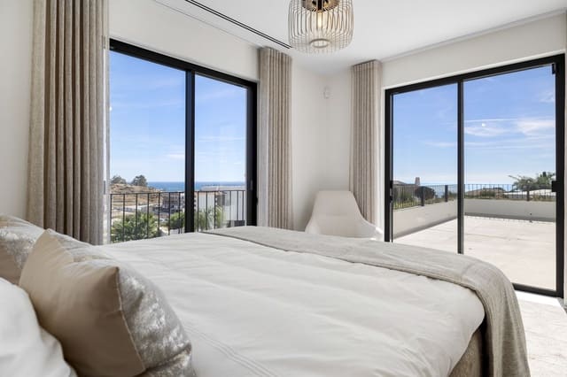 5 sypialnia Willa na sprzedaż w Estepona z basenem garażem - 2 490 000 € (Ref: 9294718)