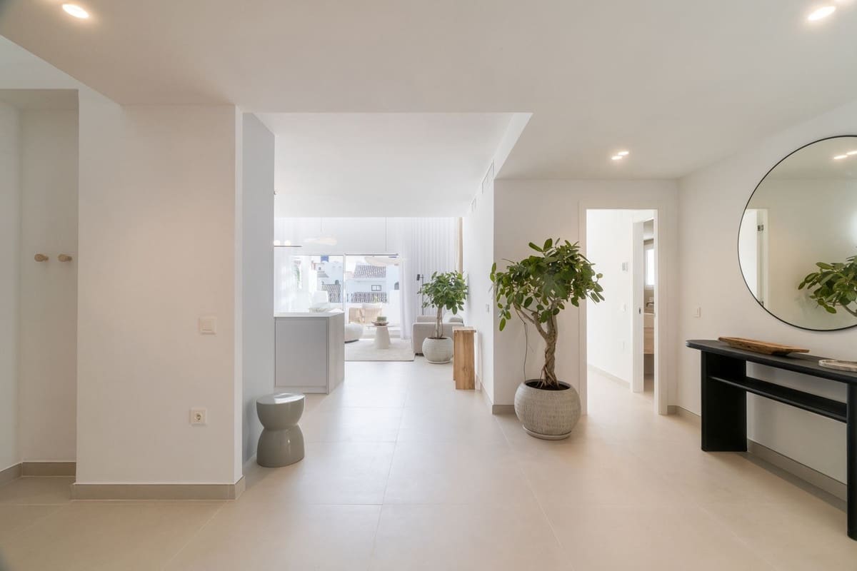 3 soveværelse Lejlighed til salg i San Pedro de Alcantara med swimmingpool garage - € 1.695.000 (Ref: 9297389)