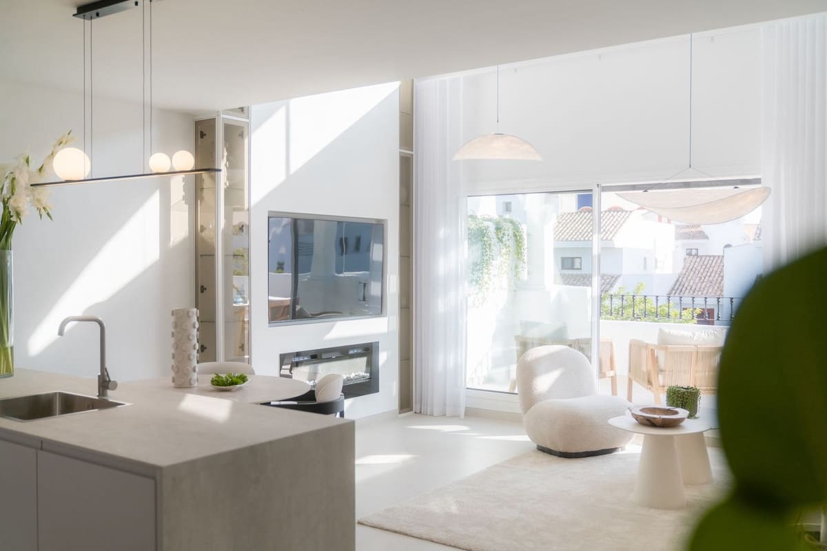 3 soveværelse Lejlighed til salg i San Pedro de Alcantara med swimmingpool garage - € 1.695.000 (Ref: 9297389)