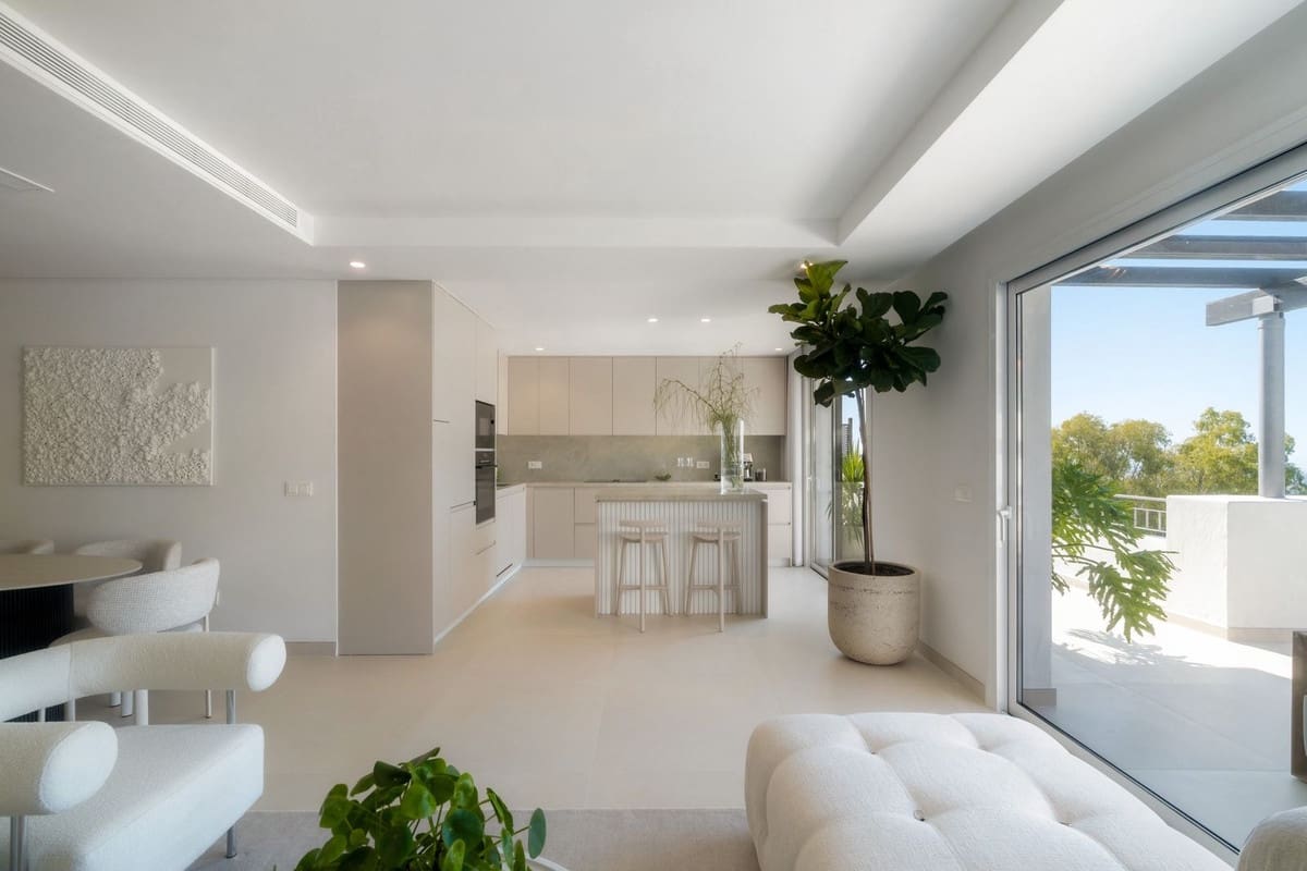 Apartamento de 3 habitaciones en La Quinta en venta con piscina garaje - 1.795.000 € (Ref: 9297390)