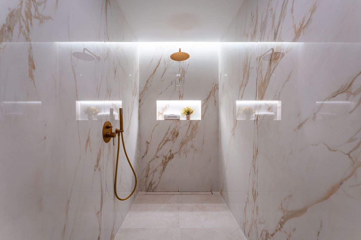 4 soverom Villa til salgs i Golden Mile med svømmebasseng garasje - € 3 850 000 (Ref: 9301651)