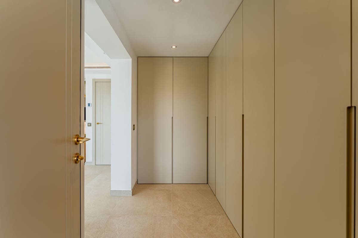 4 soverom Villa til salgs i Golden Mile med svømmebasseng garasje - € 3 850 000 (Ref: 9301651)