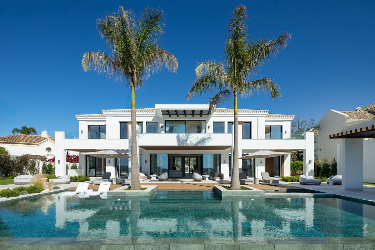 7 sypialnia Willa na sprzedaż w Benahavis z basenem garażem - 9 600 000 € (Ref: 9301888)