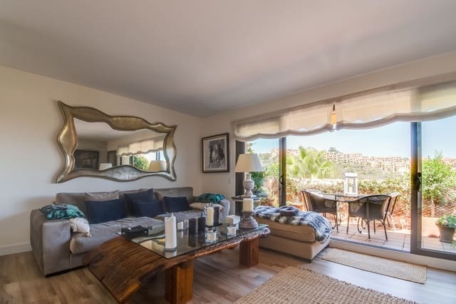 2 soveværelse Penthouse til salg i La Duquesa / Puerto de la Duquesa, Manilva med swimmingpool garage - € 399.000 (Ref: 9302011)