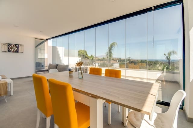 2 quarto Apartamento para venda em Estepona com piscina garagem - 845 000 € (Ref: 9309084)