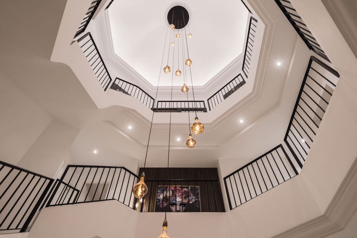 Chalet de 8 habitaciones en Benahavís en venta con piscina garaje - 6.995.000 € (Ref: 9311610)