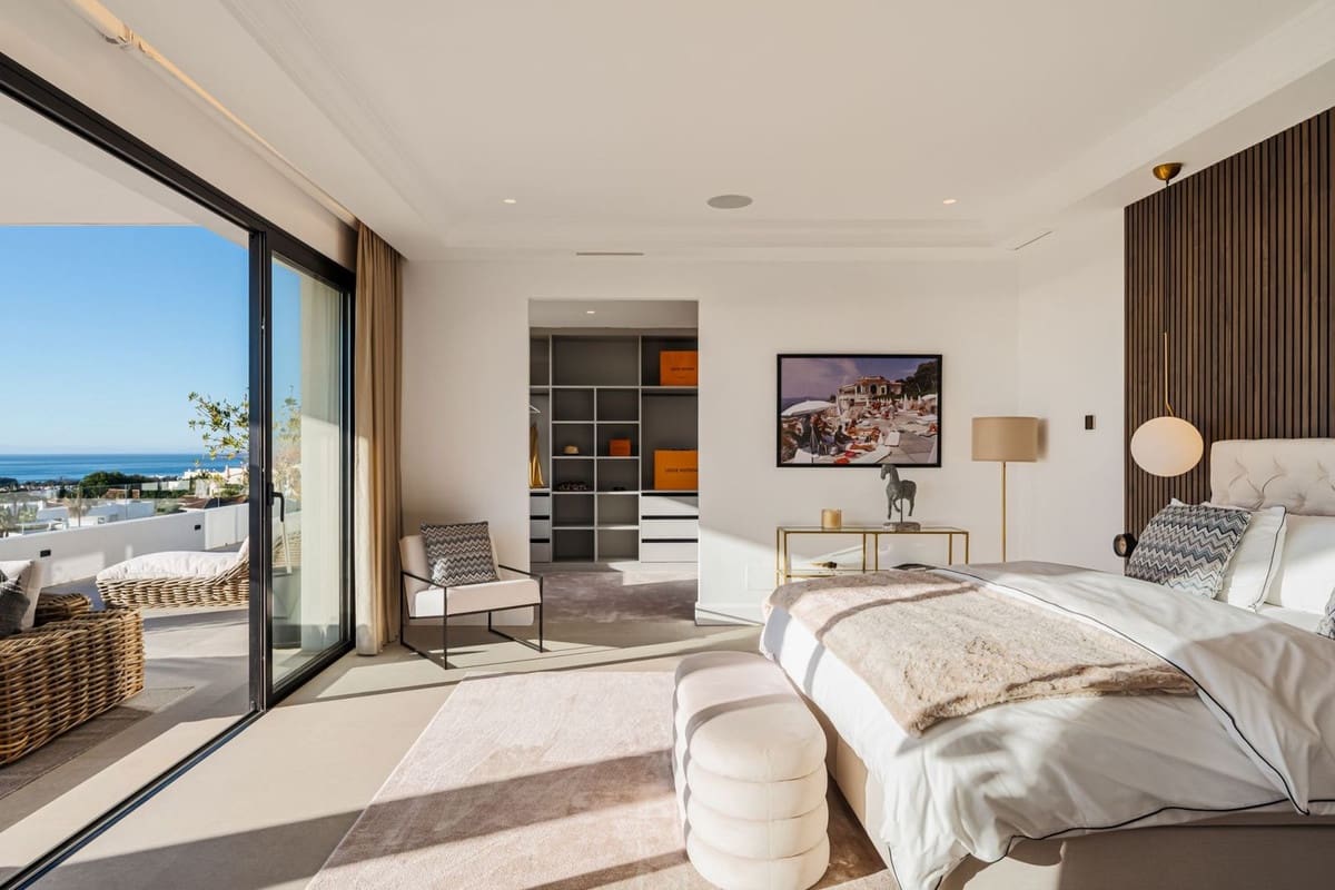 Chalet de 8 habitaciones en Benahavís en venta con piscina garaje - 6.995.000 € (Ref: 9311610)