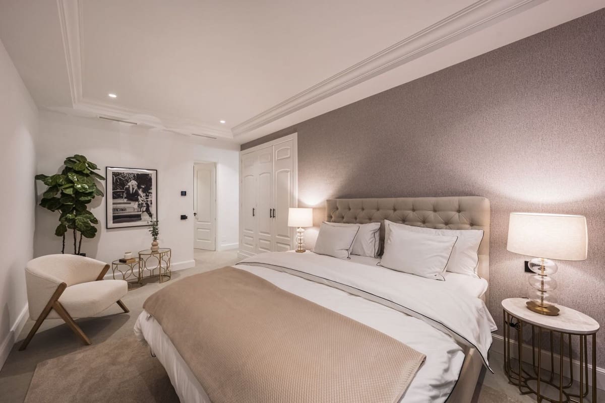 Chalet de 8 habitaciones en Benahavís en venta con piscina garaje - 6.995.000 € (Ref: 9311610)