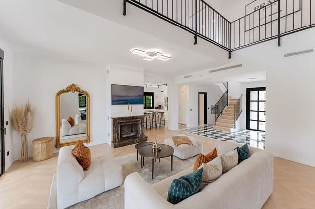 6 chambre Villa/Maison à vendre à Estepona avec piscine garage - 2 895 000 € (Ref: 9311980)