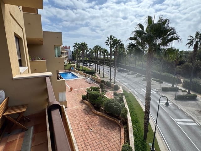 Apartamento de 3 habitaciones en Sotogrande, San Roque en venta con piscina garaje - 520.000 € (Ref: 9328651)