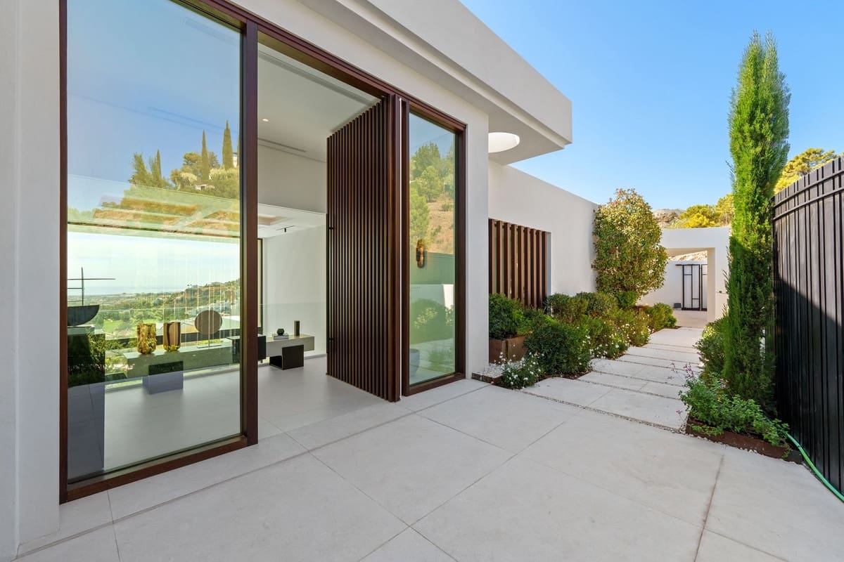 6 soveværelse Villa til salg i Benahavis med garage - € 7.450.000 (Ref: 9331782)