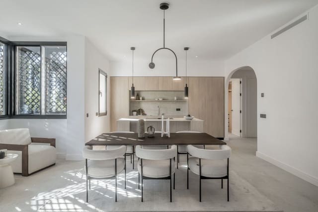 3 Zimmer Apartment zu verkaufen in Golden Mile, Marbella mit Garage - 2.095.000 € (Ref: 9332678)