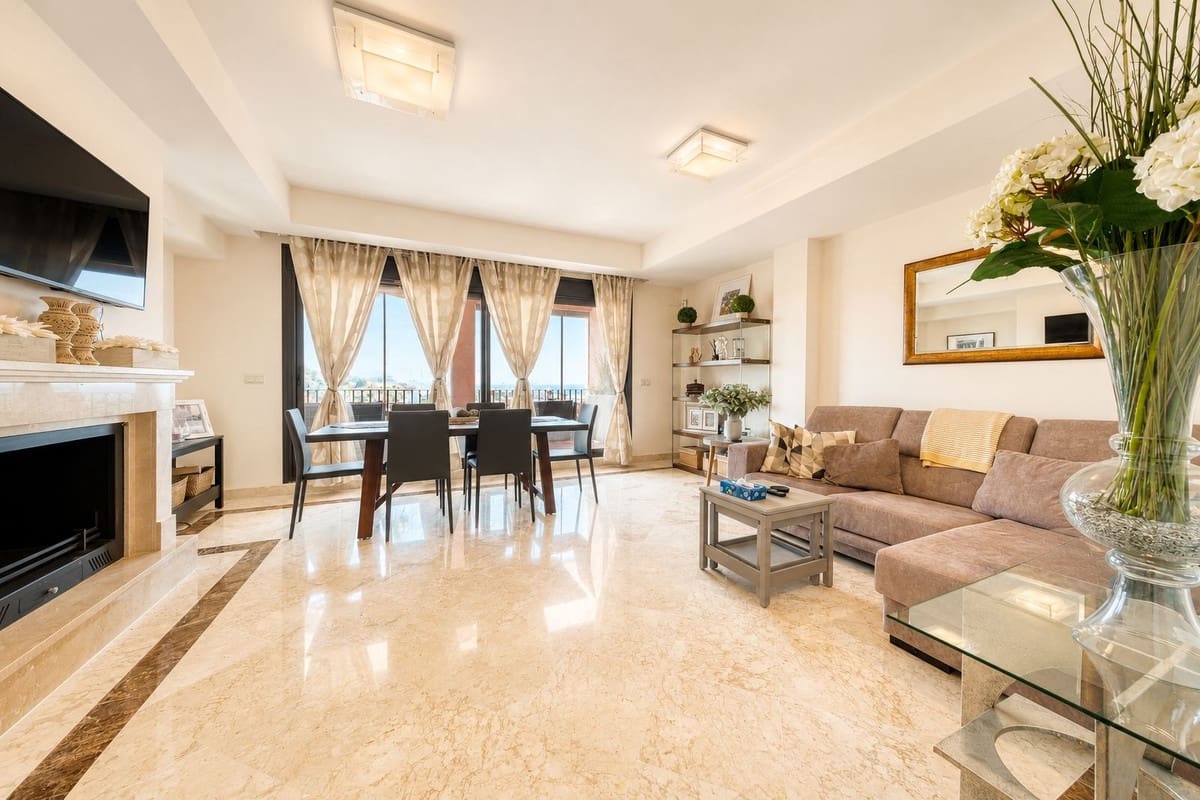 3 slaapkamer Huis te koop in Estepona met zwembad garage - € 489.000 (Ref: 9337217)
