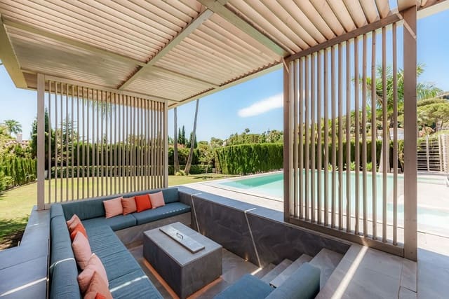 4 soveværelse Villa til salg i Nueva Andalucia, Marbella med swimmingpool garage - € 3.900.000 (Ref: 9344003)