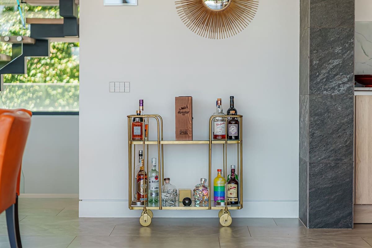 4 Zimmer Villa zu verkaufen in Nueva Andalucia mit Pool Garage - 3.900.000 € (Ref: 9344003)