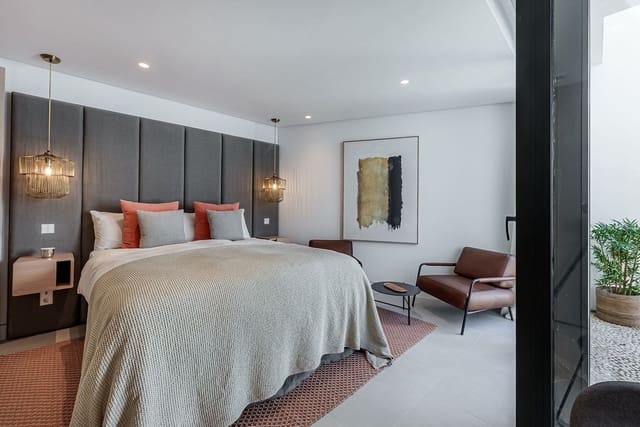 4 soveværelse Villa til salg i Nueva Andalucia, Marbella med swimmingpool garage - € 3.900.000 (Ref: 9344003)